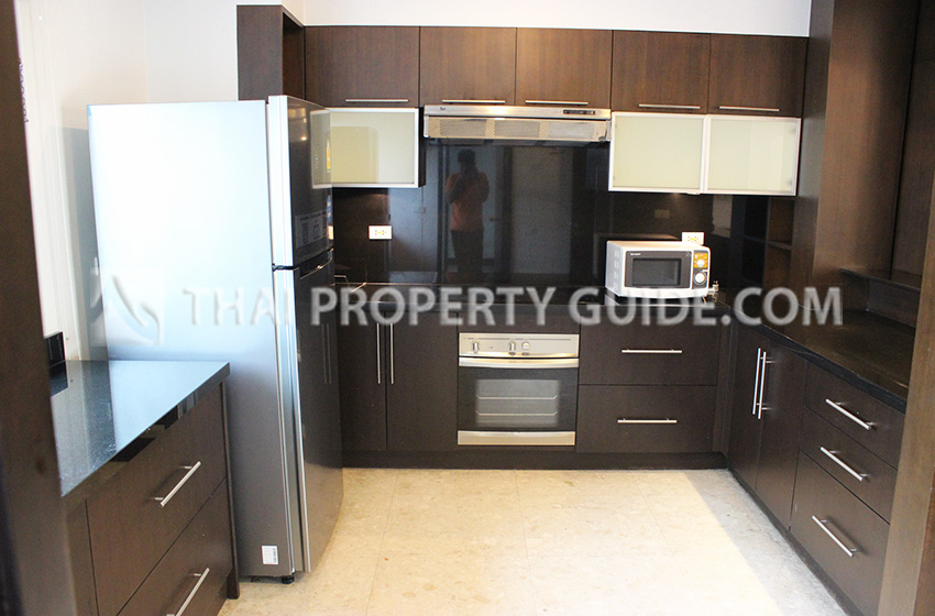 Apartment in Ploenchit 